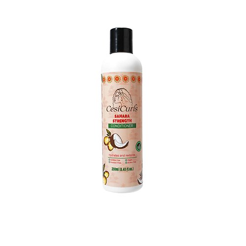 Envase frontal del Acondicionador Sahara Strength de CesiCurls, fórmula sin sulfatos con karité, bambú y coco.